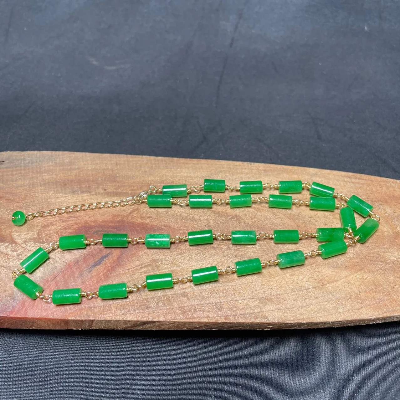 Jewelry & Watches Sp Z Oo Ul Frezerów 3 - Green Jade Beaded Necklace Vintage Lucky
