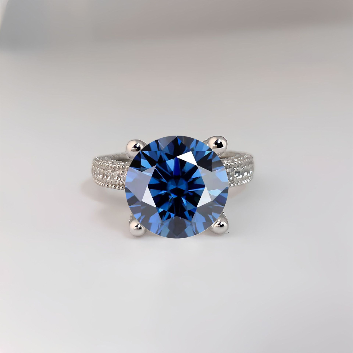 5 Carat Real Moissanite Diamon - Sterling Silver Ring recension och pris